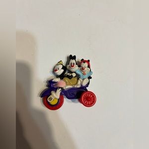 Warner Bros 1993 Animaniacs Toy Figure Dot Yakko Wakko On A Tricycle Bike